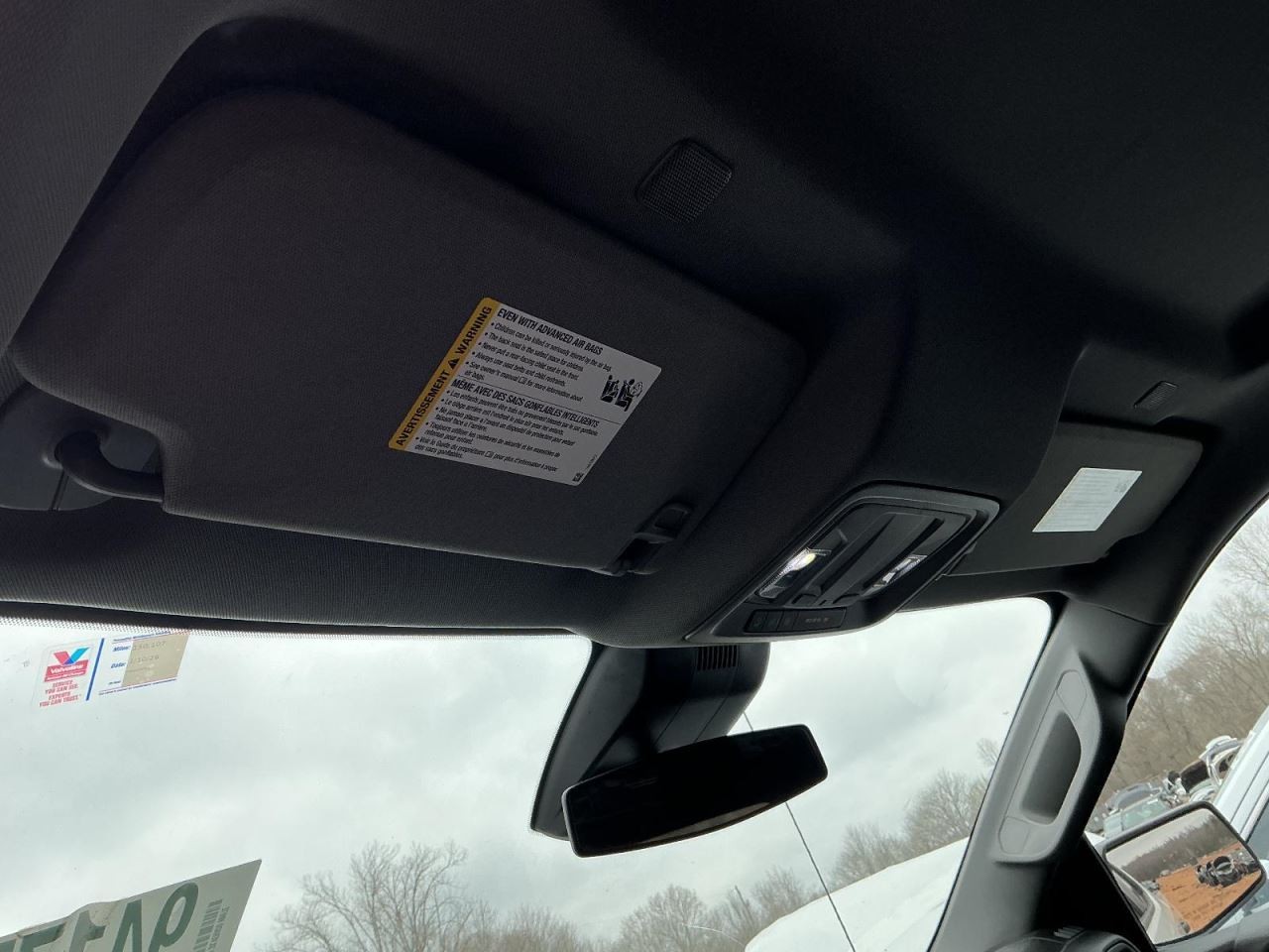 SILVRDO15 2023 Glove Box 4988980