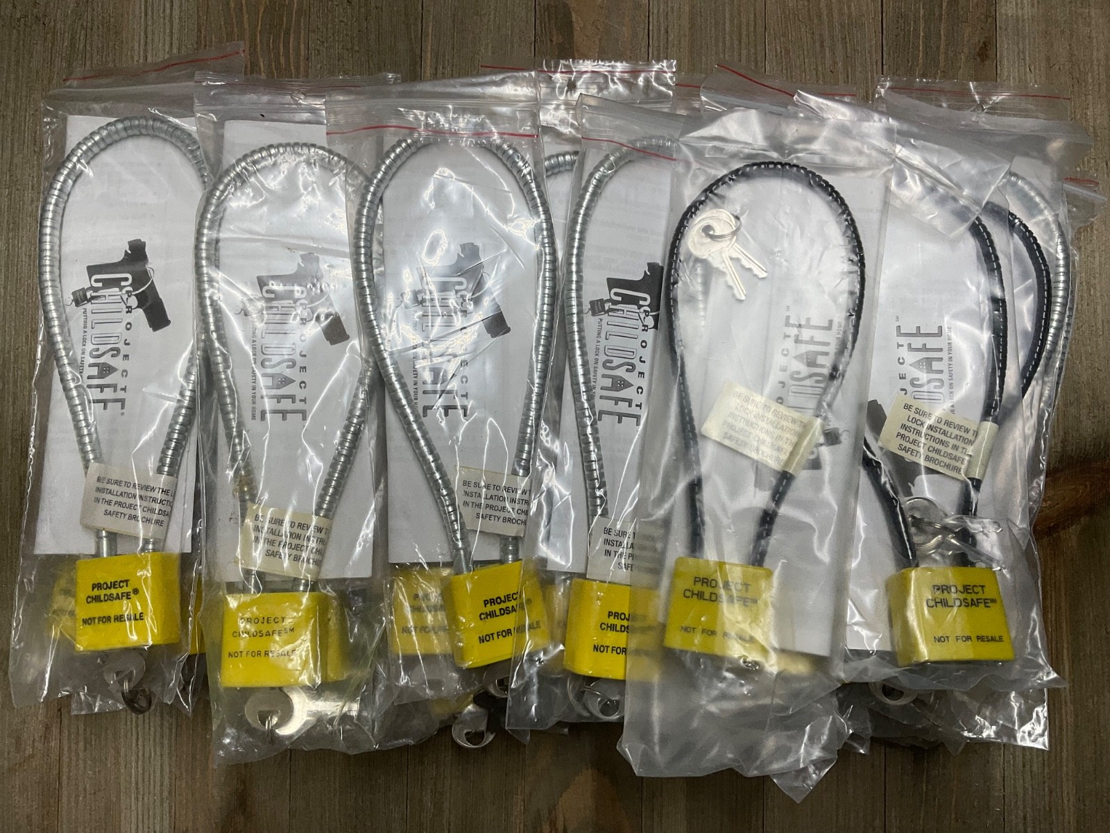 Lot of 28 NOS Project ChildSafe Gun Rifle Shotgun Handgun Cable Lock w/ Keys