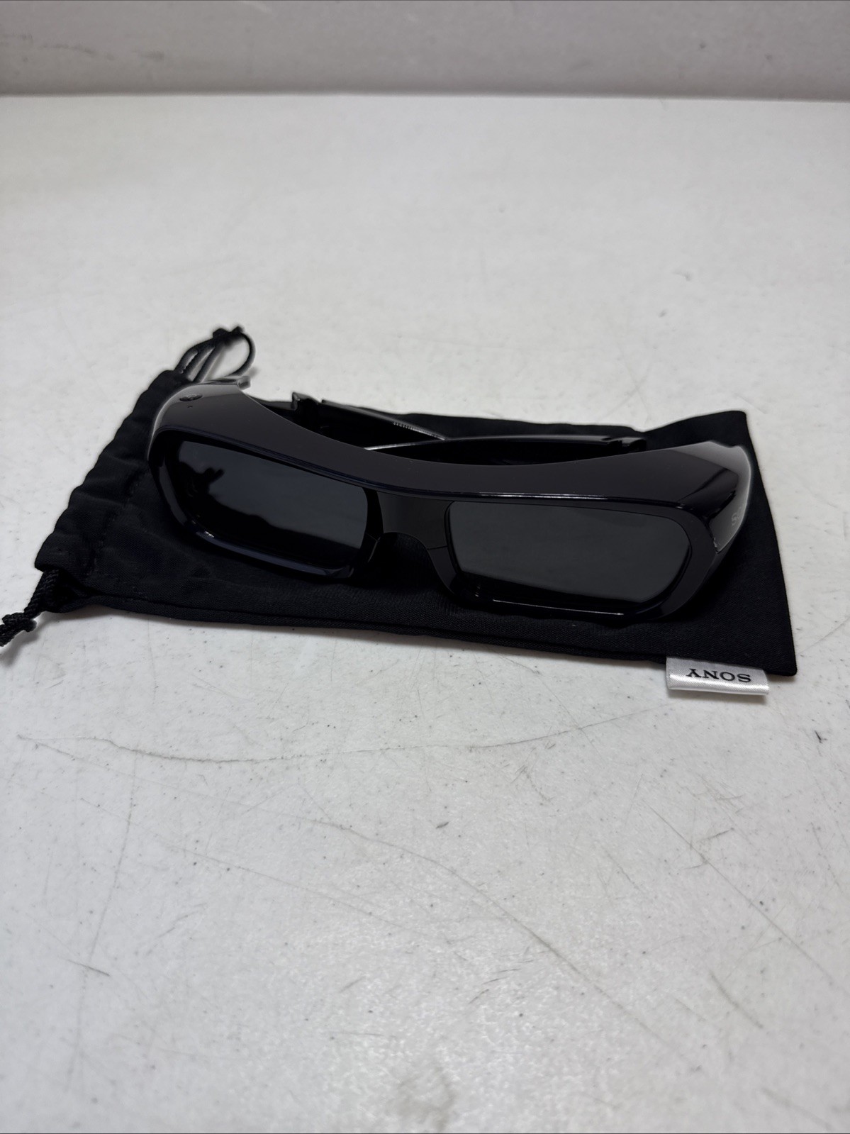 Sony TDG-BR250 Rechargeable 3D Glasses Black Movie Theatre Glasses With Case
