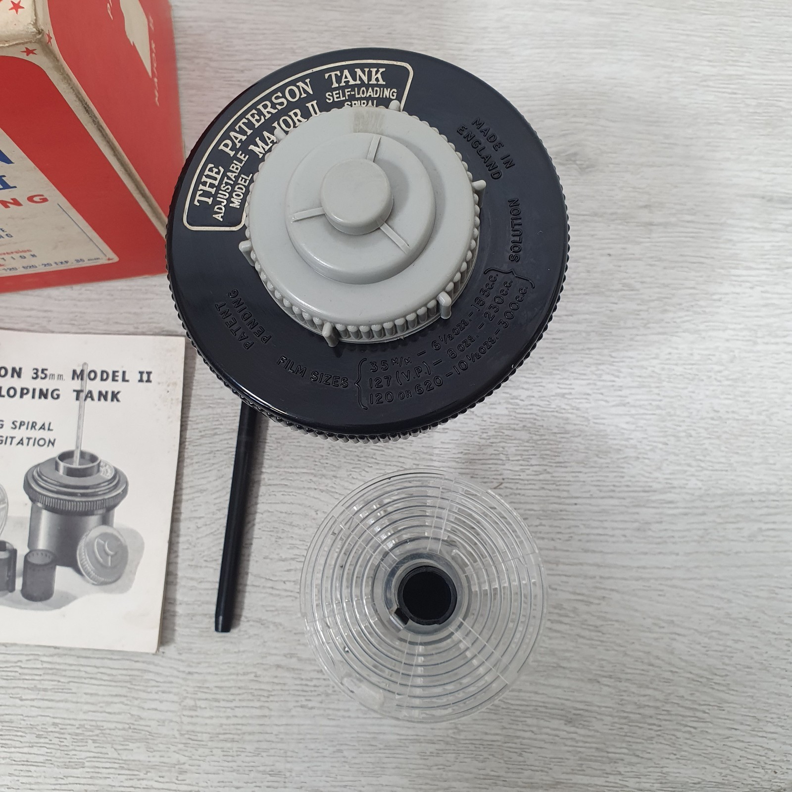 Paterson Major II Developing Tank 35mm with Adjustable Spiral - B26