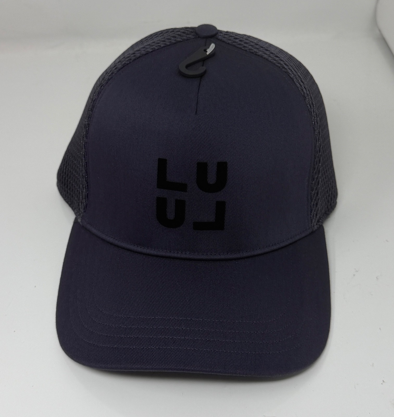 Lululemon  Hat Cap Adults Trucker Hat Snap Back Mesh Adjustable ARPR Purple  S/M