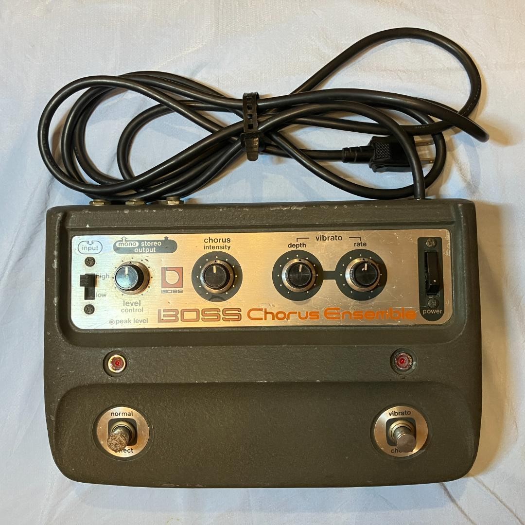 BOSS CE-1 Chorus Ensemble