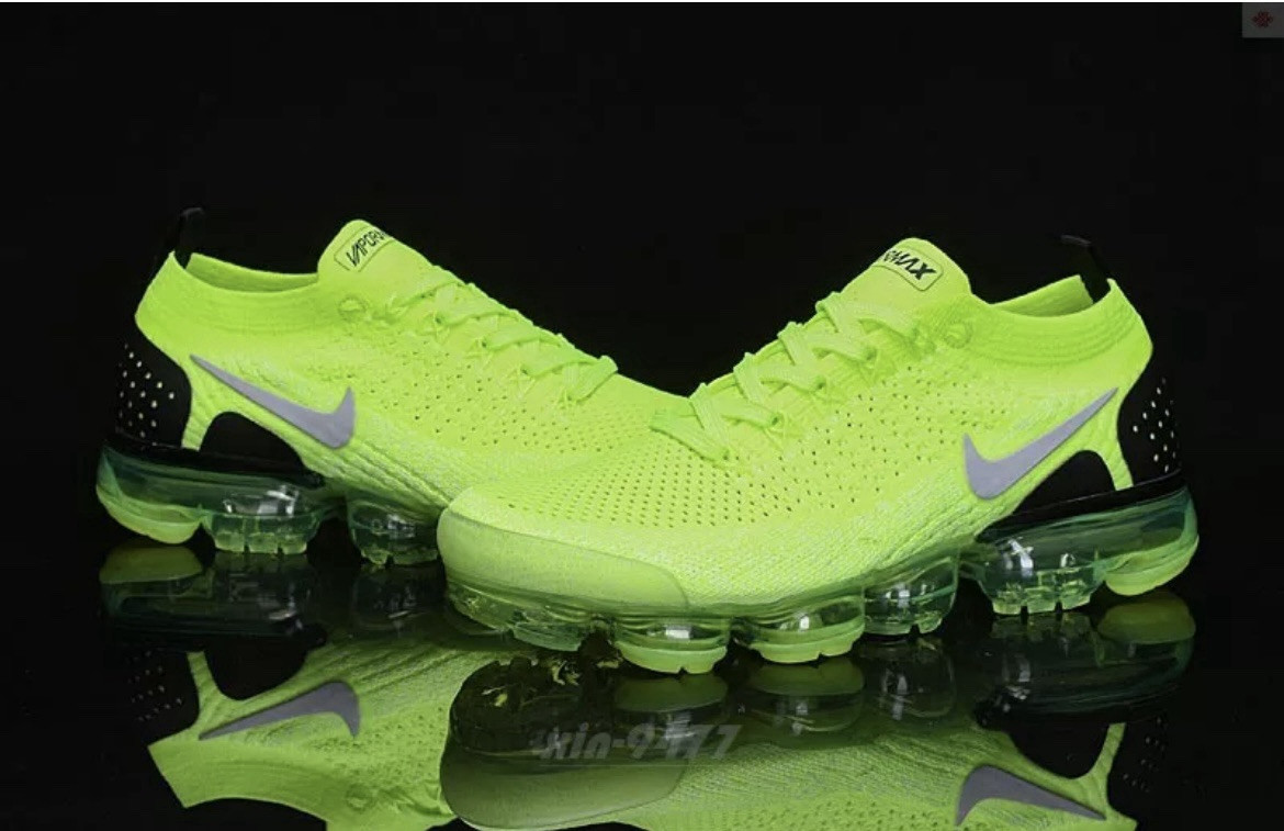 Nike Air Vapormax Flyknit 2 Neon Volt Green Yellow Black woman 5 942842-700