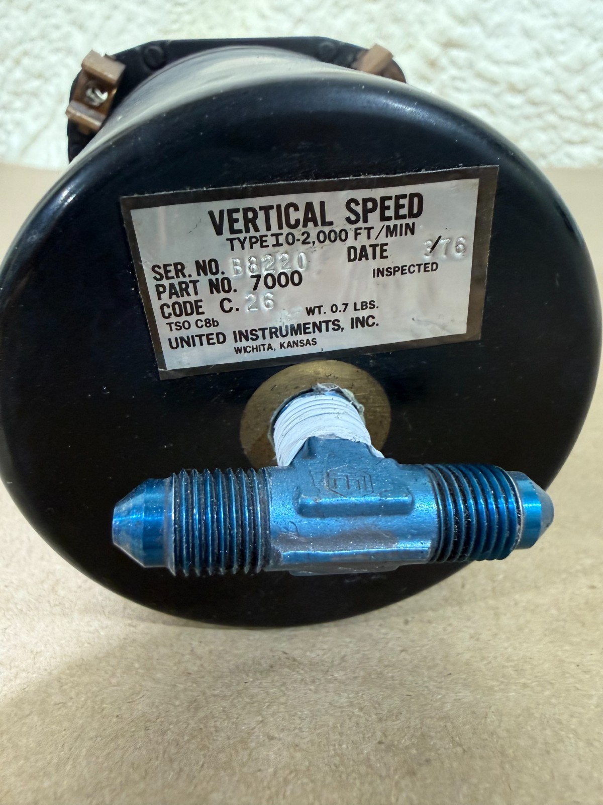 United Instruments 7000 Vertical Speed Indicator