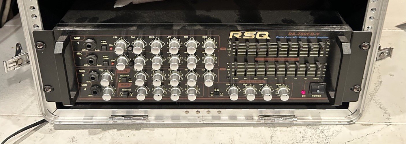 RSQ DA-200 EQ 4 Channel Mixing Studio Amplifier