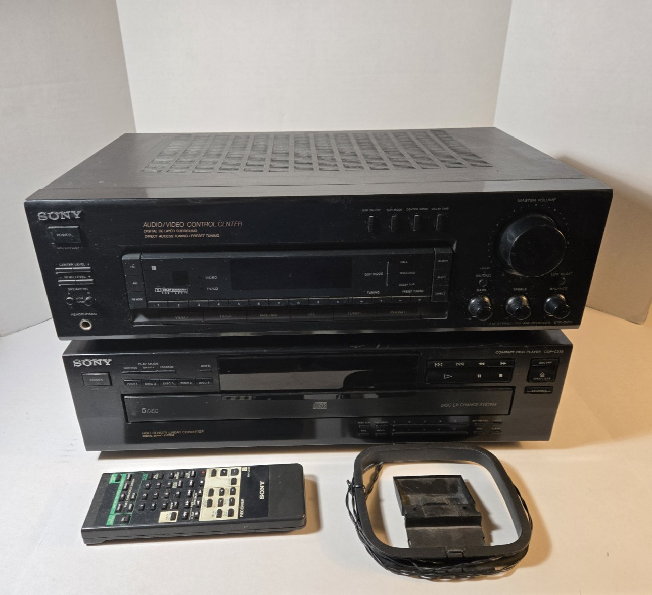 Sony STR-D615 FM Stereo/FM-AM Receiver and Sony CDP-C235 Compact Disc Player 5