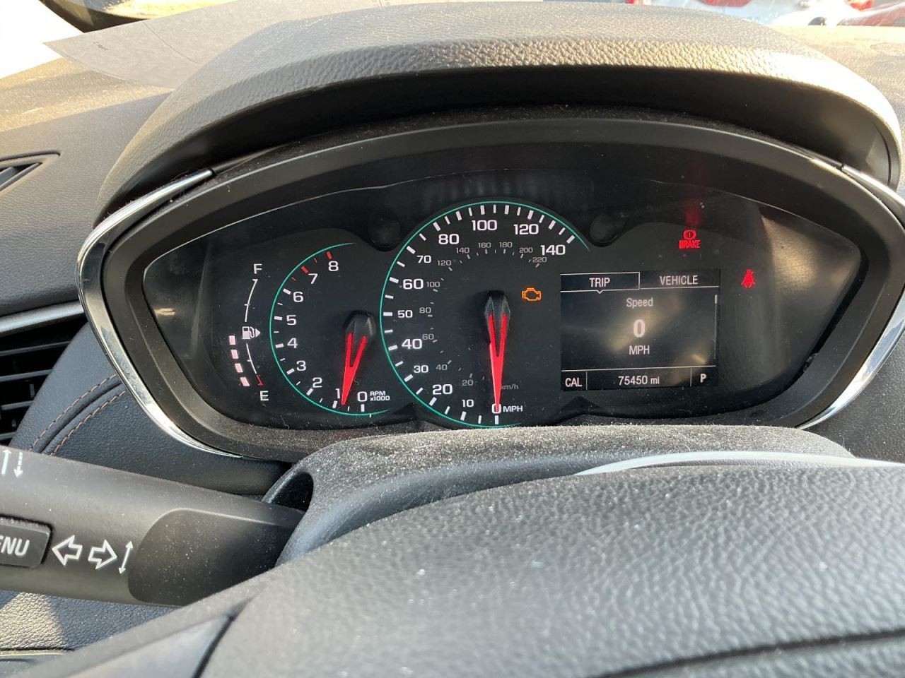TRAX 2017 Glove Box 4946312