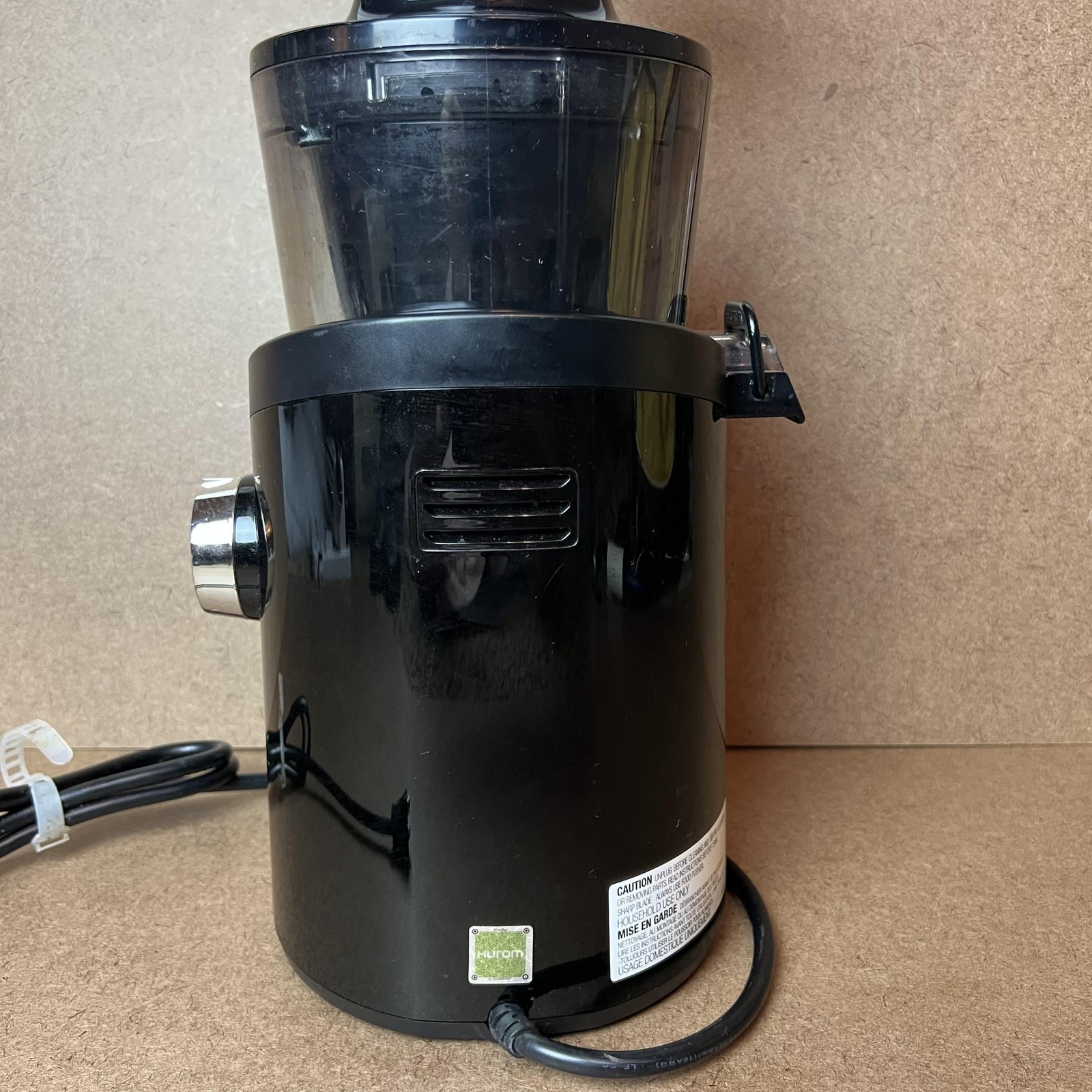 Hurom Silvercrest SMWC 700 A4 Masticating Juicer Black Cold Press Vegetable