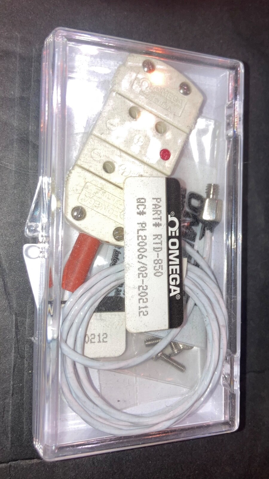 100 OHM OMEGA RTD-850 THERMOCOUPLE 8/32 STUD 3 terminal quick connect
