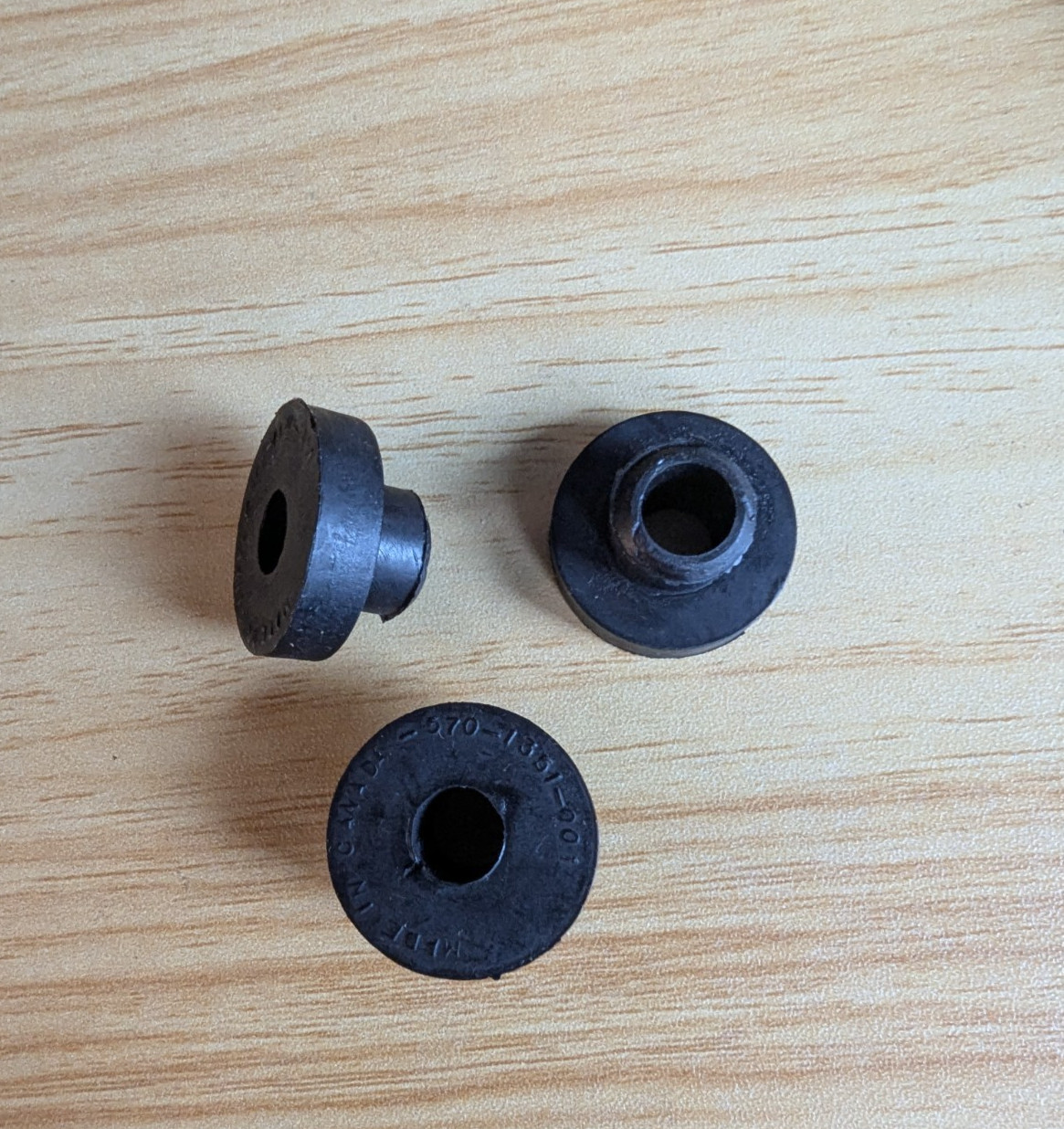 570135100 Can-Am/Ski-Doo OEM Grommet  (Pack of 3)