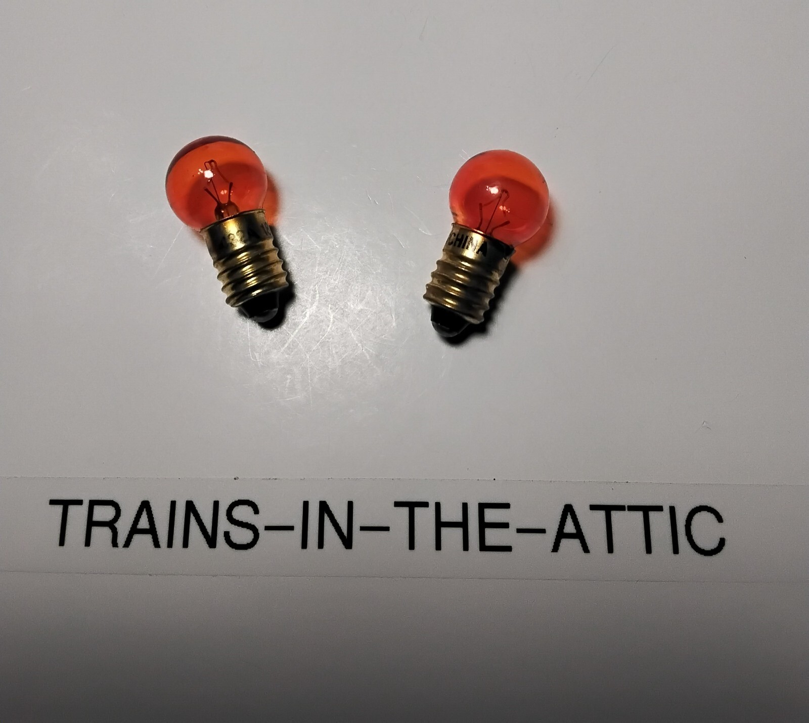 LIONEL 432A 18V SCREW AMBER BULB NEW PACK OF (2)