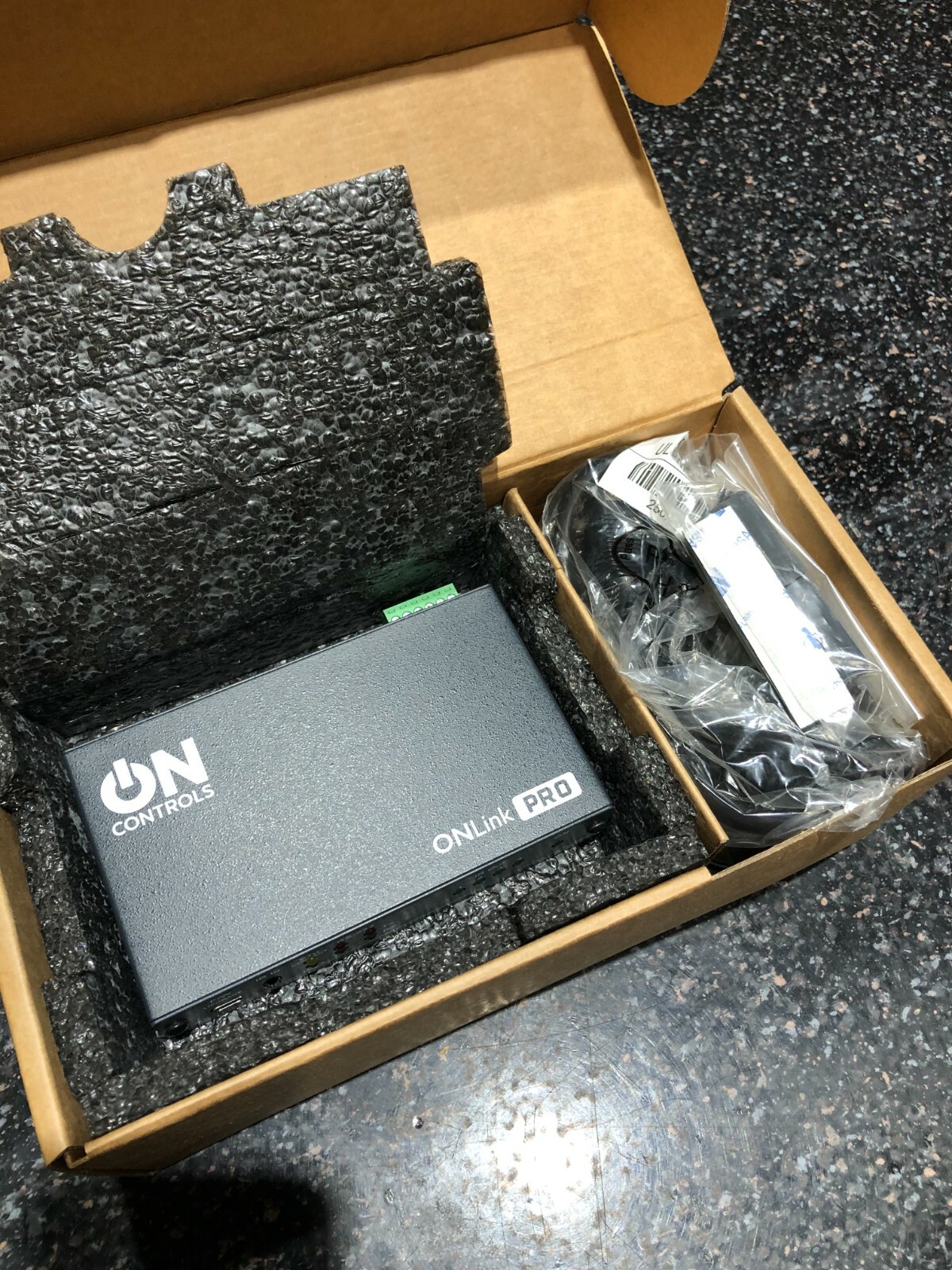 Oncontrols OLP-201 6-Port Ethernet Controller - 100% New in the box!