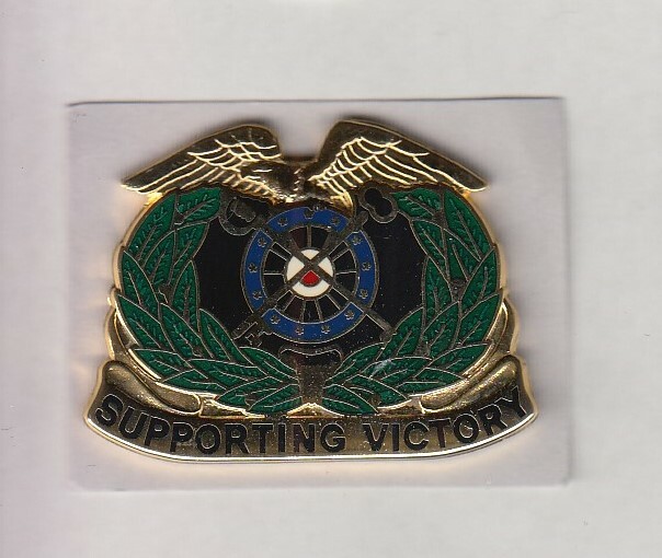 US Army Quartermaster Regimental QM crest DUI badge type 2 c/b I-21