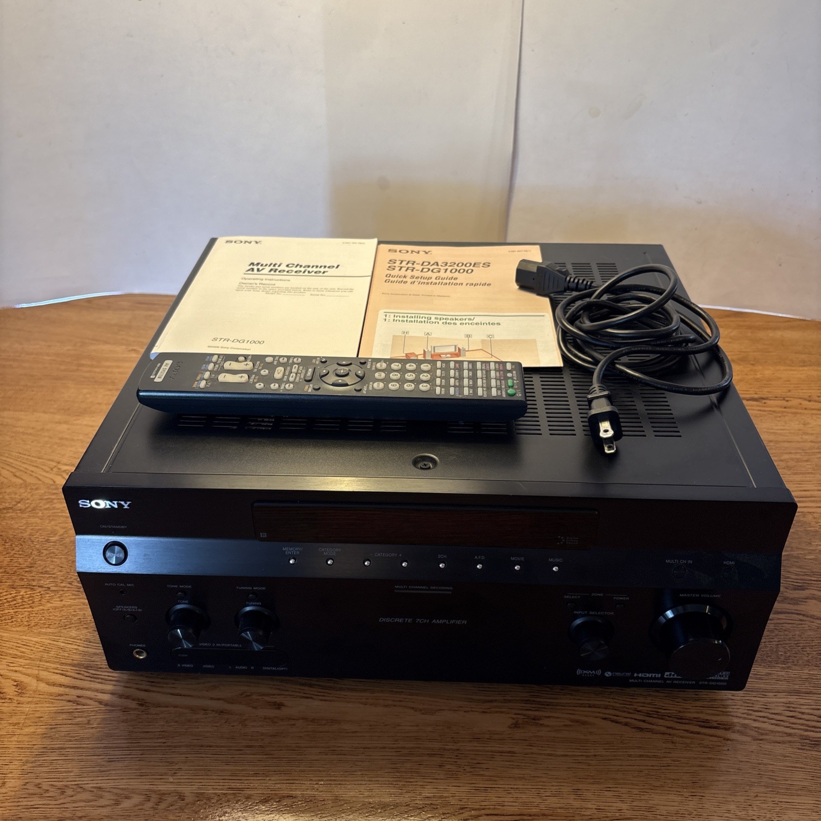 Sony STR-DG1000 7.1 Channel Surround Sound HDMI Home Theater AV Receiver