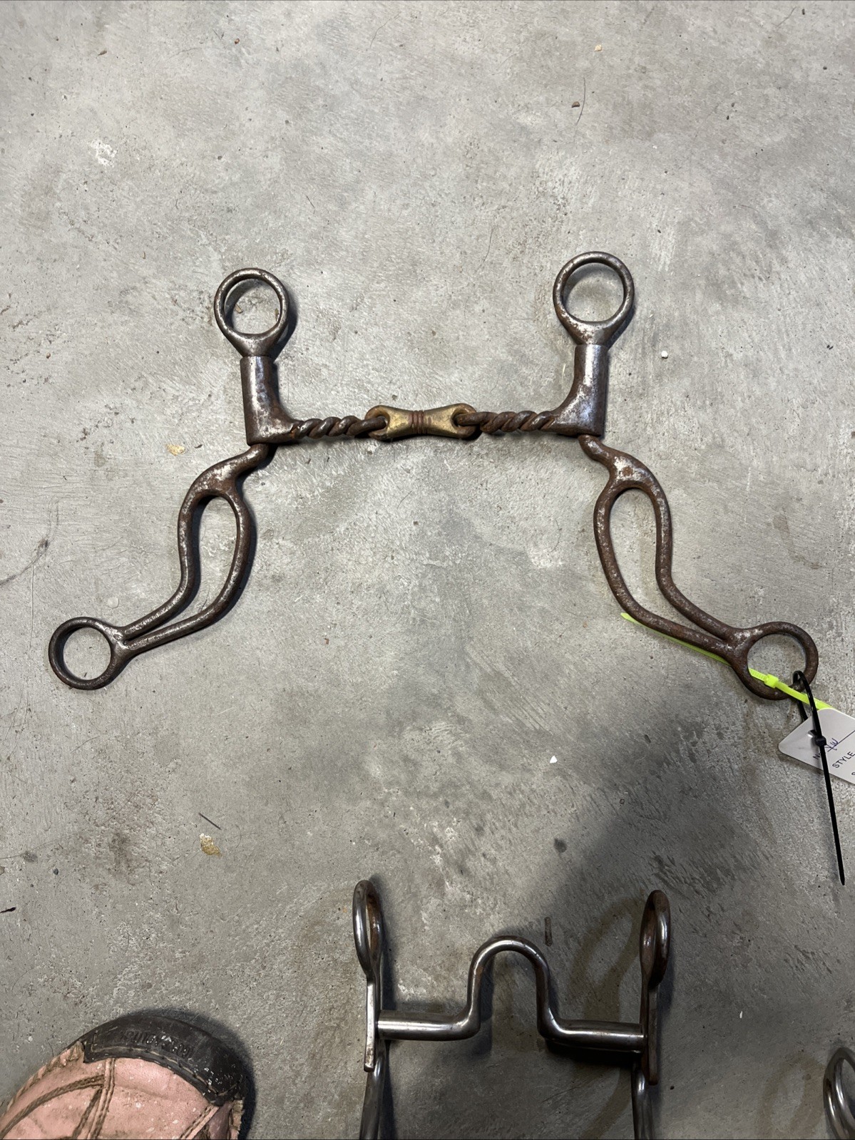 Dutton Twisted Sweet Iron . Dogbone
