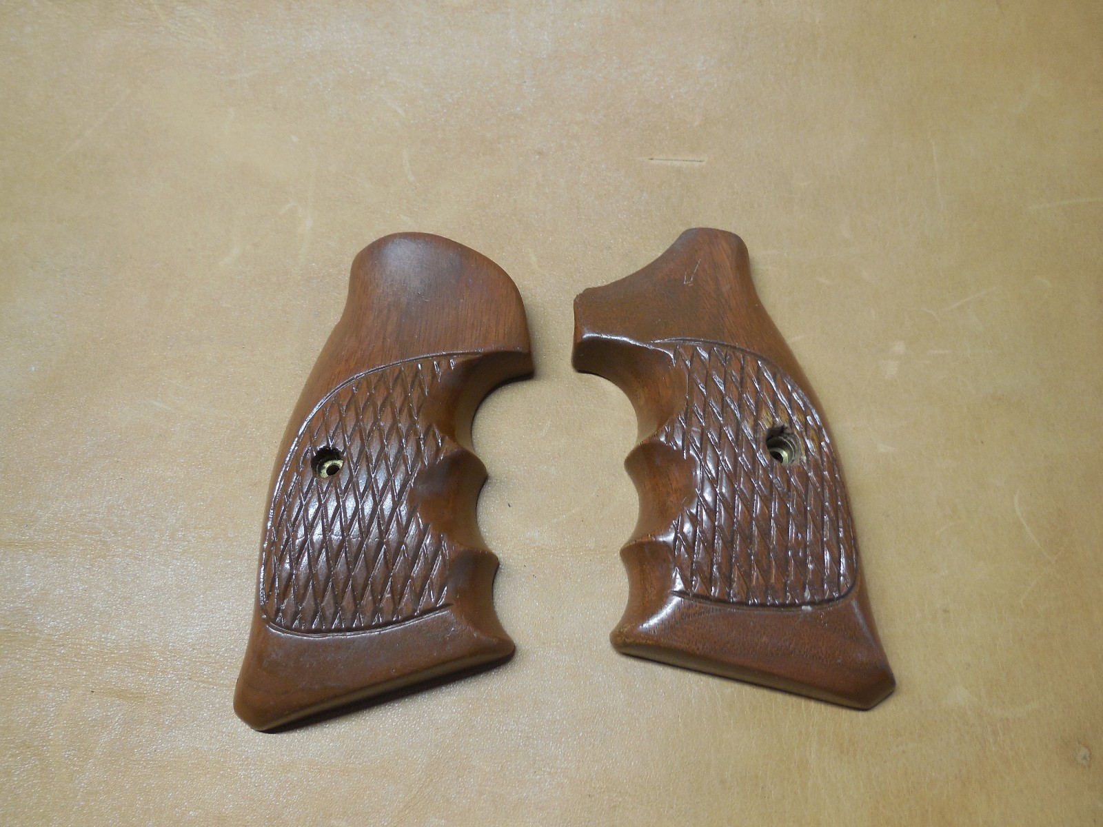 Vintage Hogue Style The Original MUSTANG #3 Wood Grips Stamped OSD