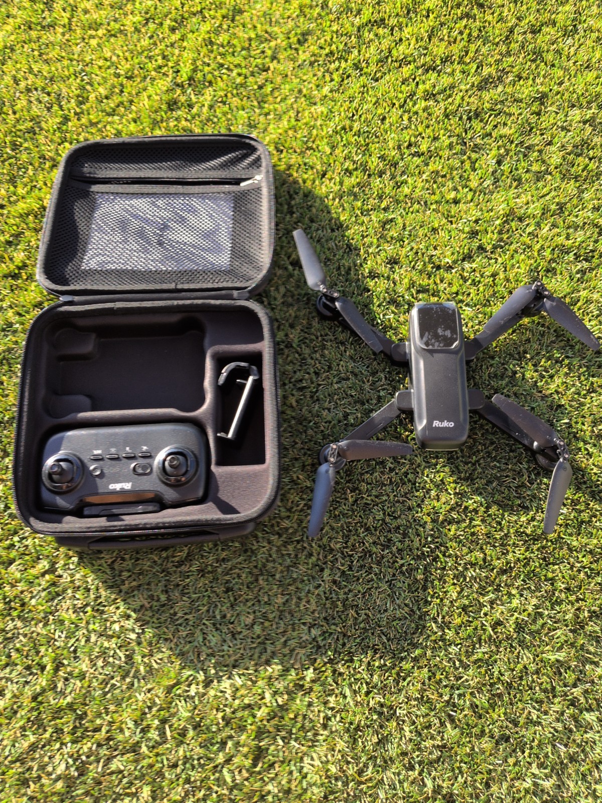 [for parts]Ruko U11 Drone GPS W/ Remote - Case No Battery RU24