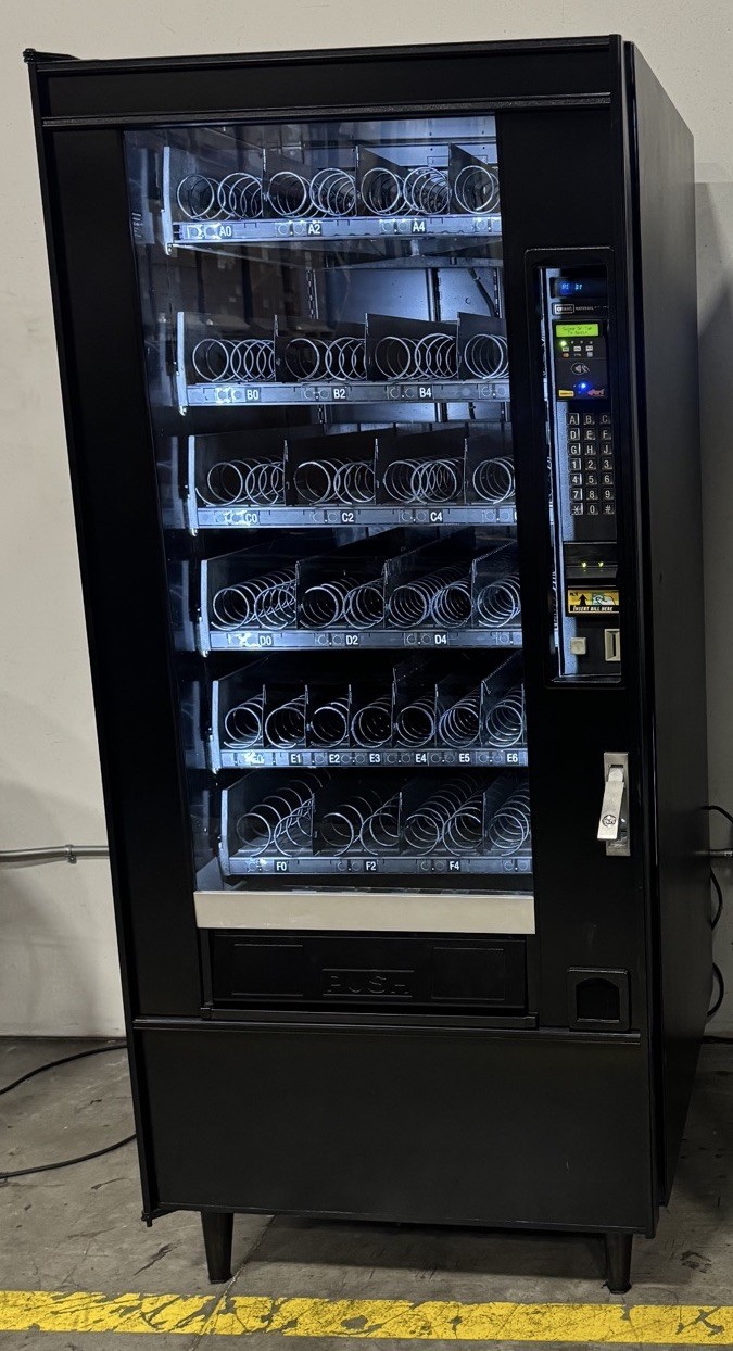 Crane 168 Snack Machine