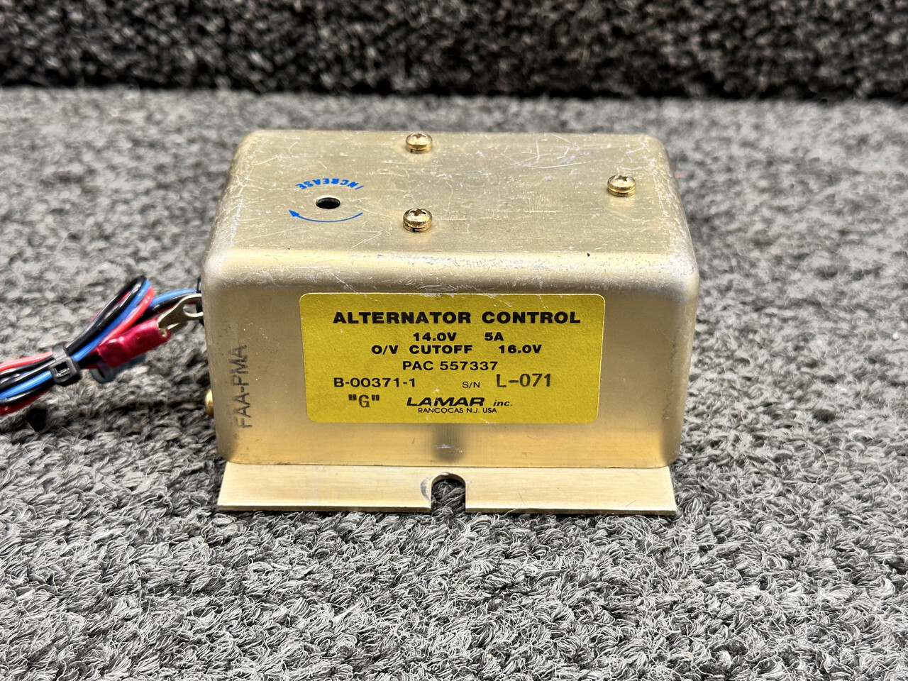 B-00371-1 Lamar Alternator Controller (14V, 5A)