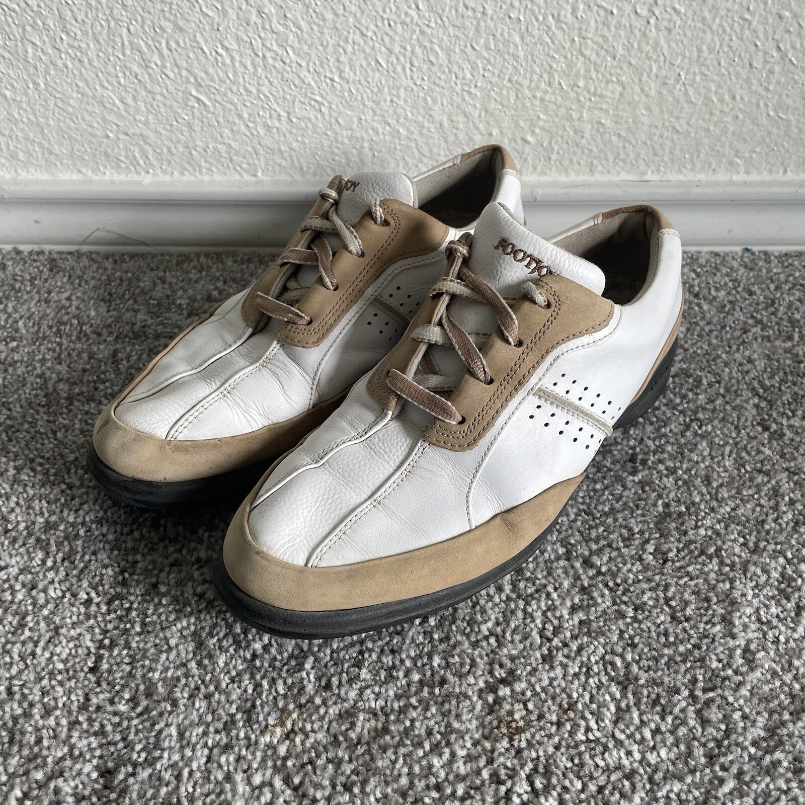 FootJoy Golf Shoes Mens Size 8 M White Leather/ Suede Casual Cleats Sneakers