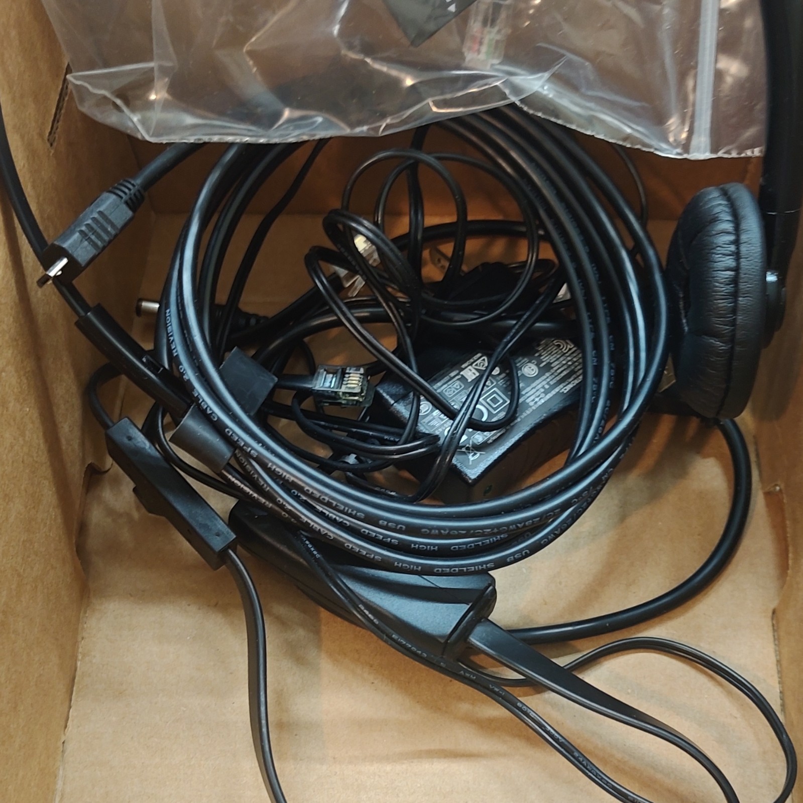 Plantronics Savi 740 (W740) DECT Wireless Single-Ear Headset USB RJ-9 3.5mm
