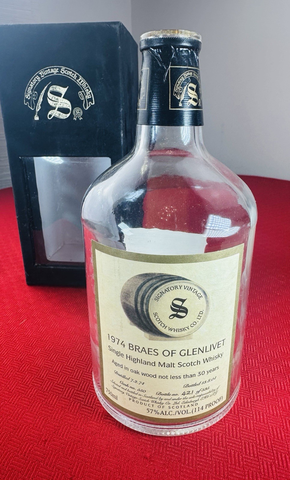 1974 GLENLIVET SINGLE MALT SCOTCH WHISKY Empty BOTTLE & BOX