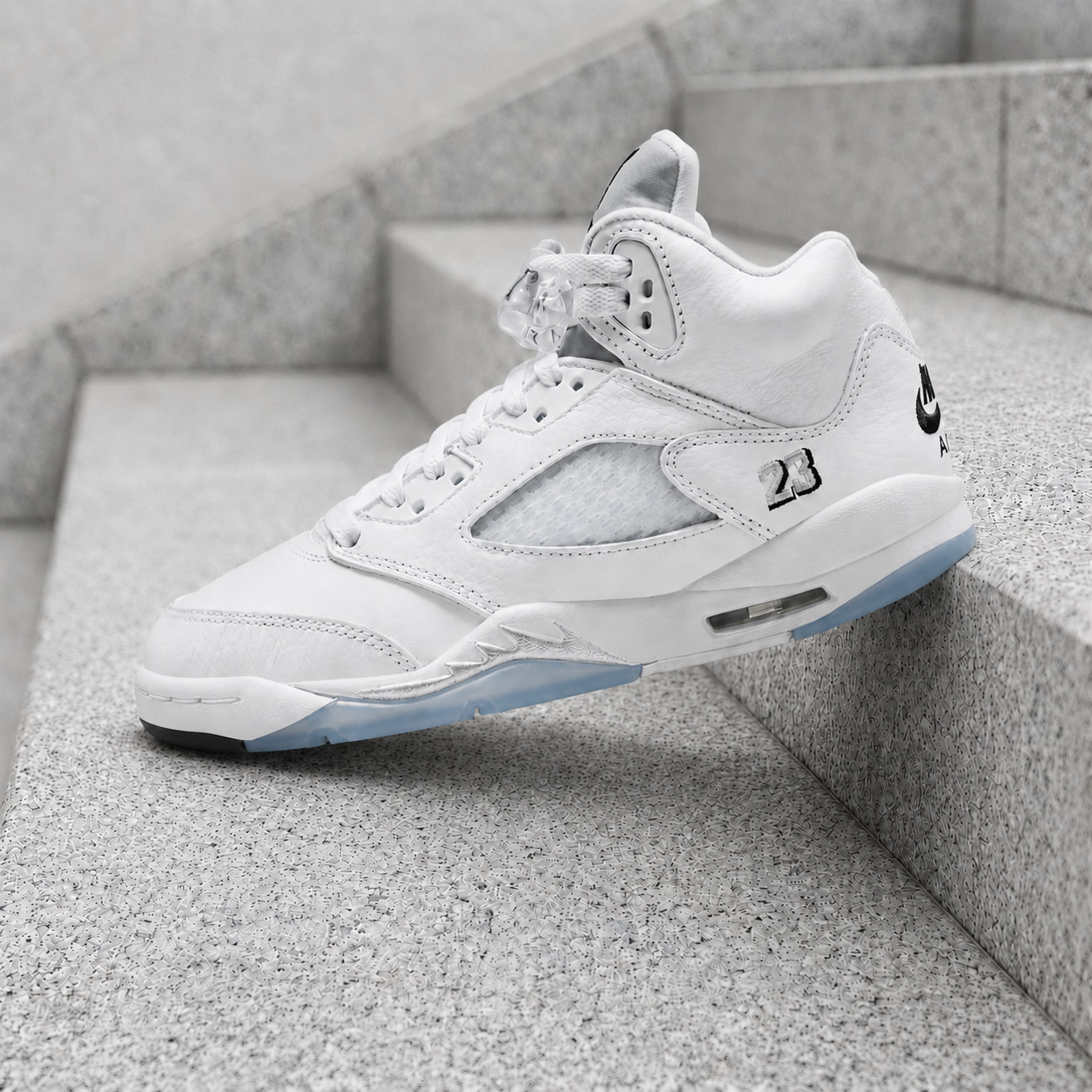 Nike Air Jordan 5 Retro White Metallic (2026) HQ7980-103 GS New