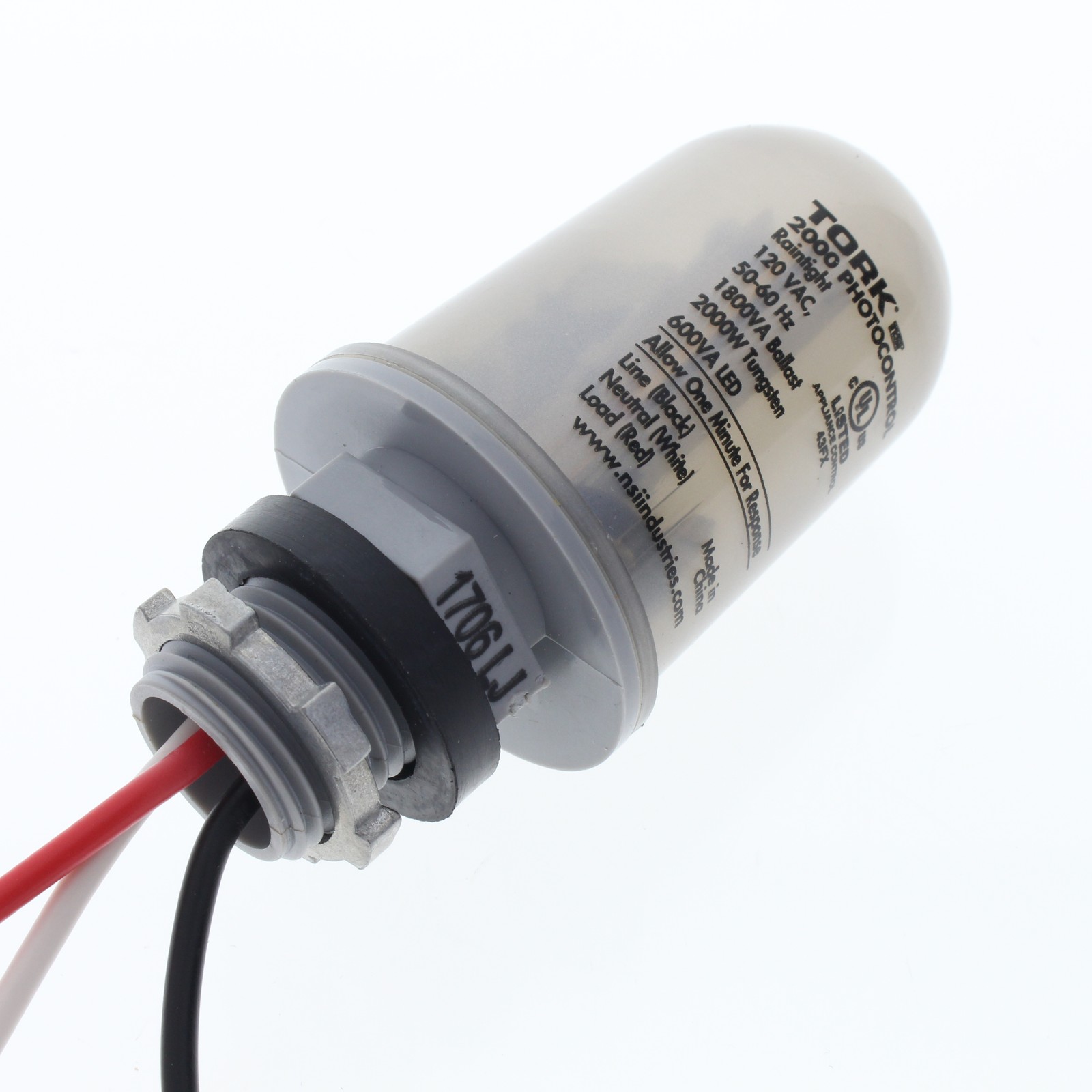 Tork 2000 SPST 2000W Photocontrol 1/2" Conduit Mounting 120V 50/60Hz Tungsten