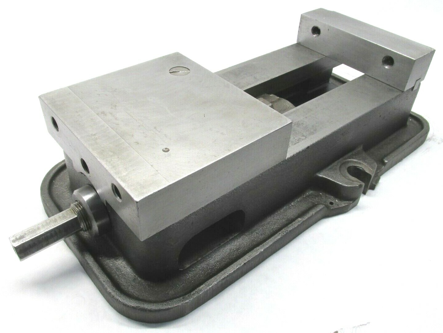 KURT ANGLOCK 6" MILLING MACHINE VISE - #D60