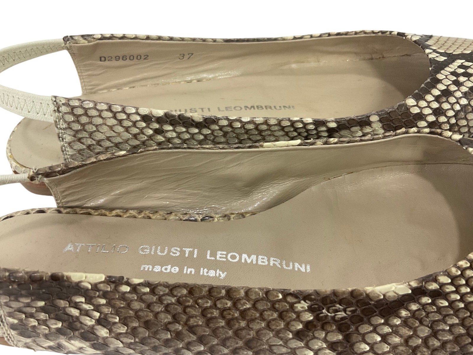 Attilio Giusti Leombruni Python Slingback Flats Size 7