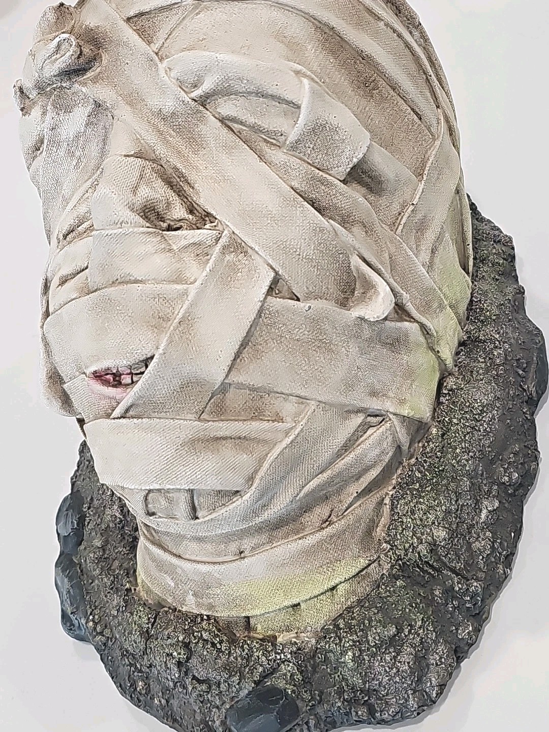 Mummy Head Prop Decor Decroative Halloween ⭐️⭐️FREE SHIPPING ⭐️⭐️