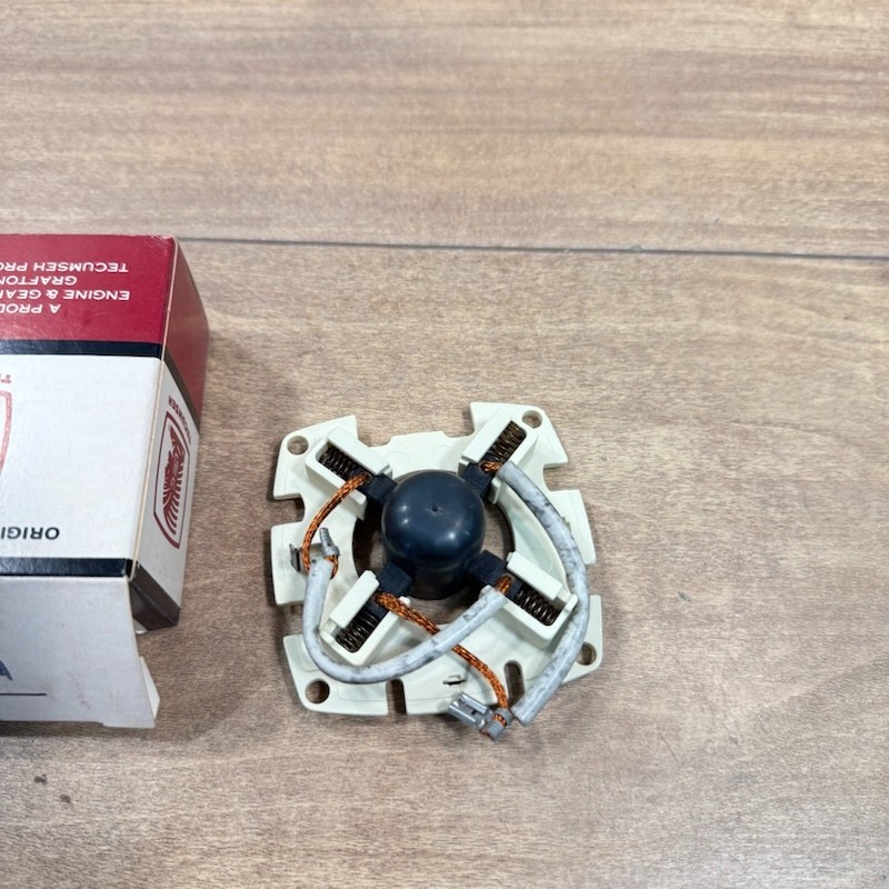 New TECUMSEH OEM NOS CARD ASSEMBLY / 35452A