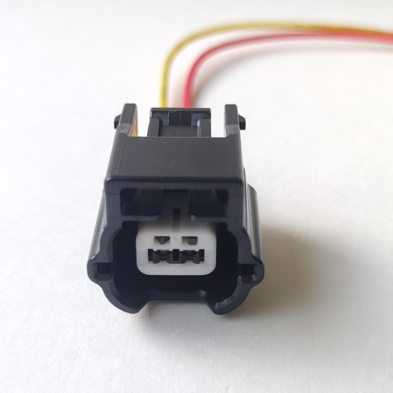 2Way Front Turn Signal Light Connector Pigtail For 14-23 Infiniti Q50/15-19 Q70