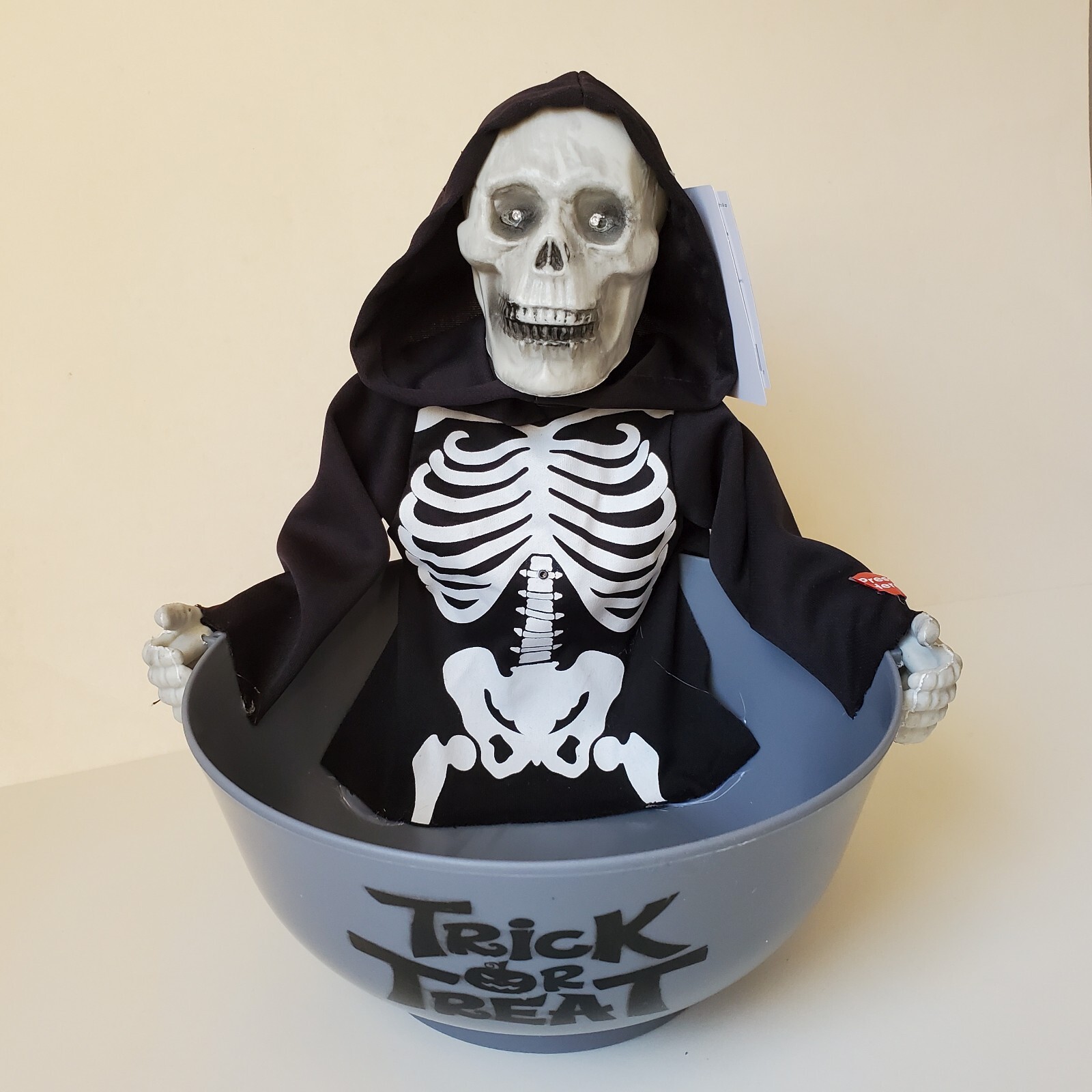 Halloween Animated Grim Reaper Skeleton Candy Bowl Light Up Sound Scary *Video*