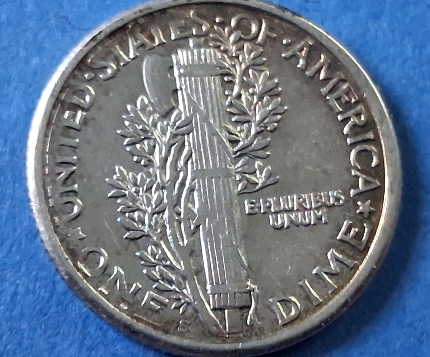 Gem BU 1918 Mercury Dime - 10c - Better Grade - Full Split Bands