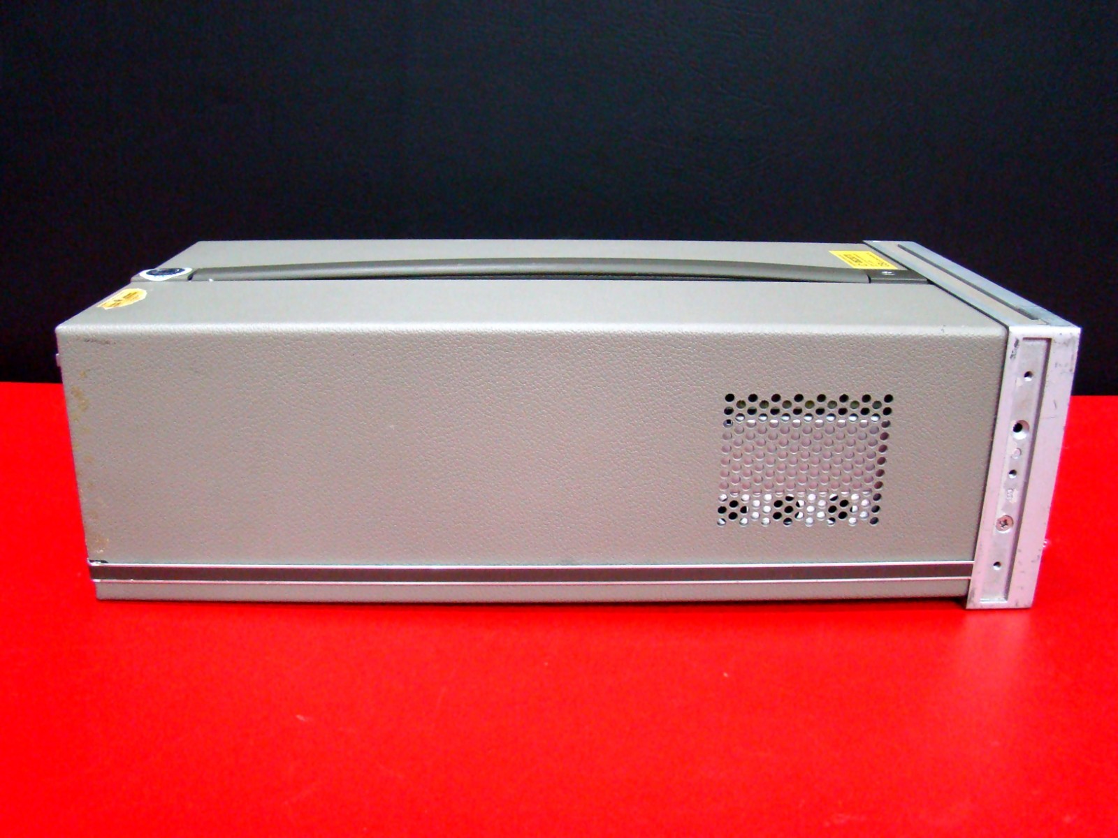 HP 3314A FUNCTION GENERATOR - 20 MHZ - TESTED Actual pictures