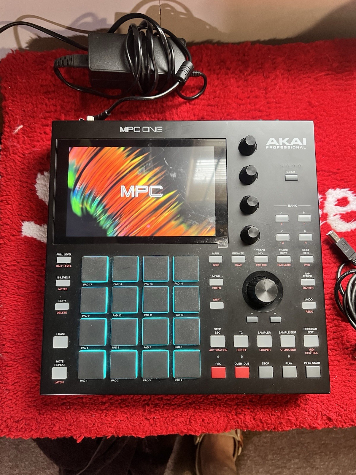 MPC One Plus Standalone Sampler Sequencer Drum Machine