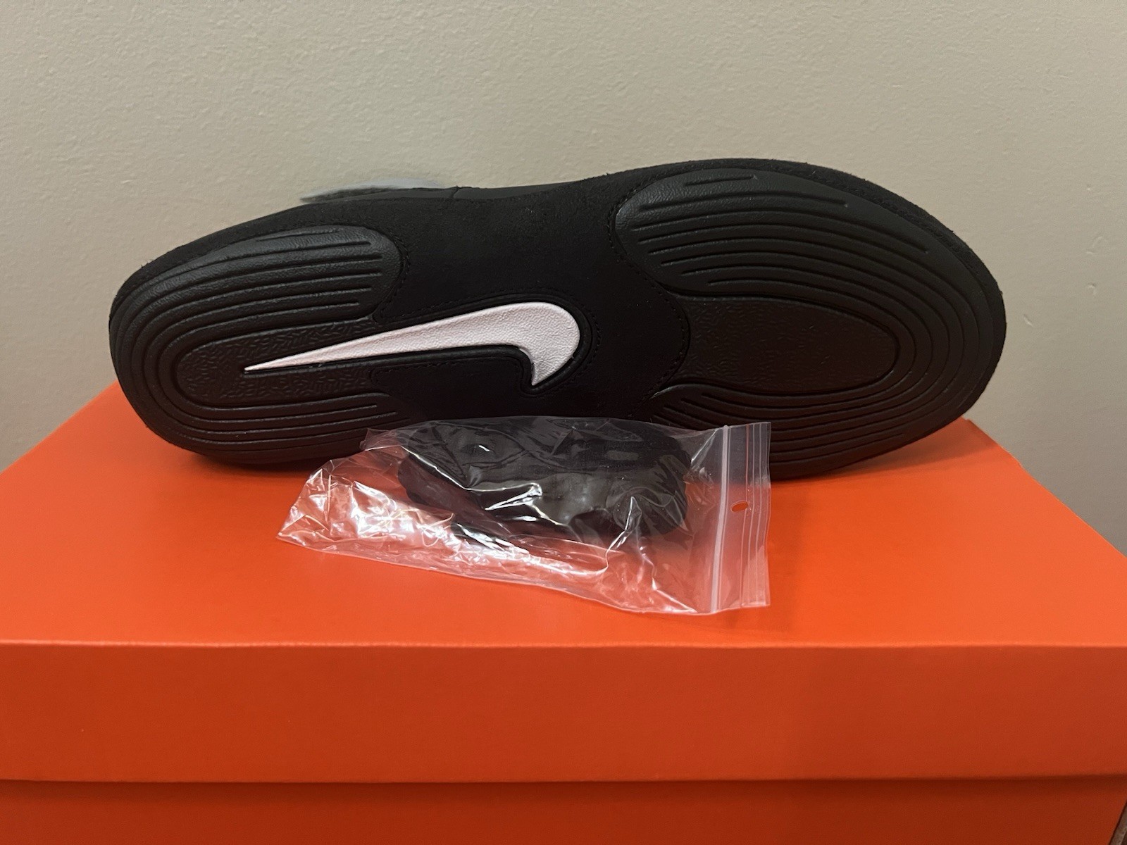 Nike Inflict 3 Black White Metallic Silver 325256-005 Wrestling Shoes