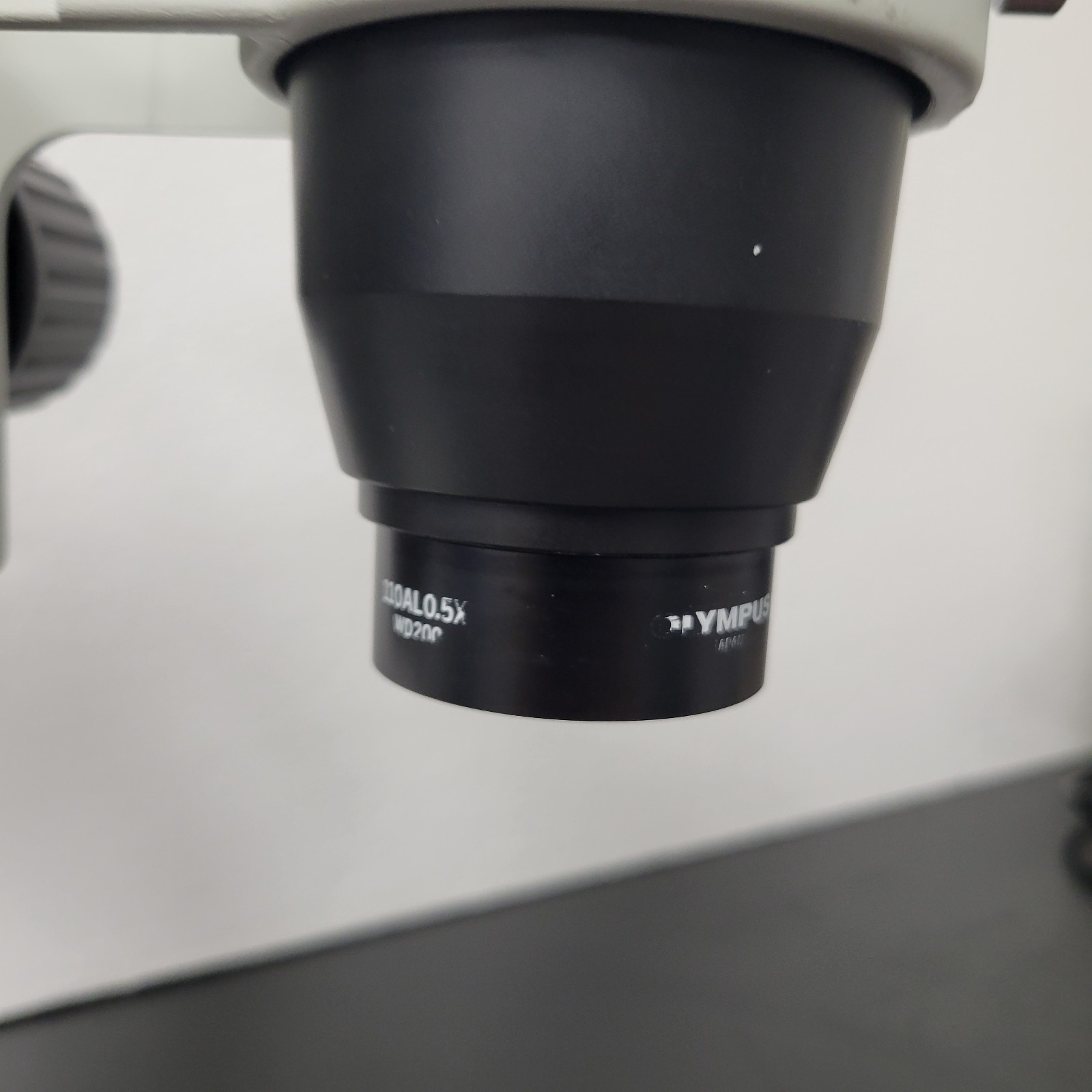 Olympus Stereo Microscope SZ51 with Boomstand
