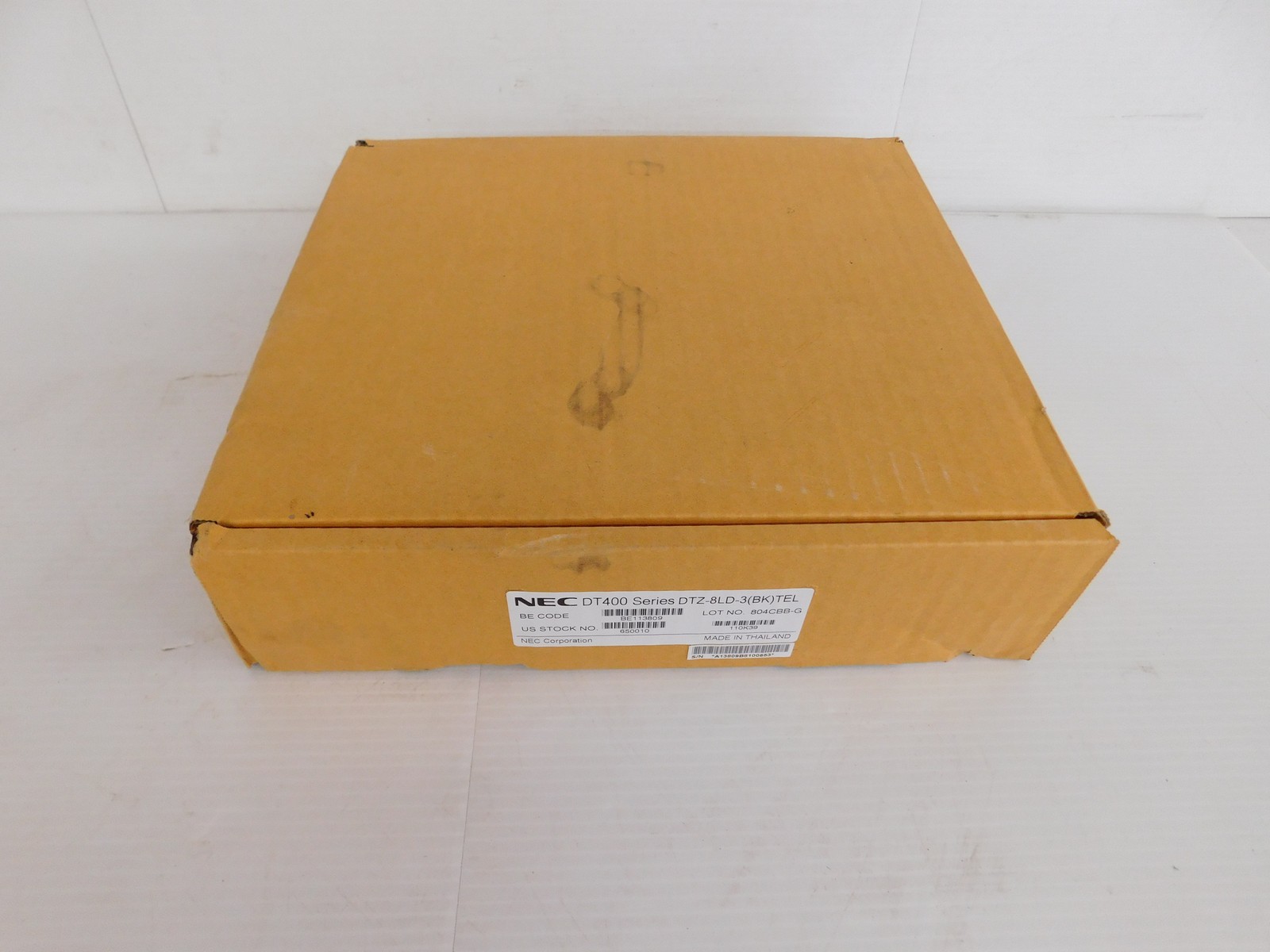 NEC DT400 SERIES DTZ-8LD-3(BK)TEL OFFICE PHONE (BSJ55)
