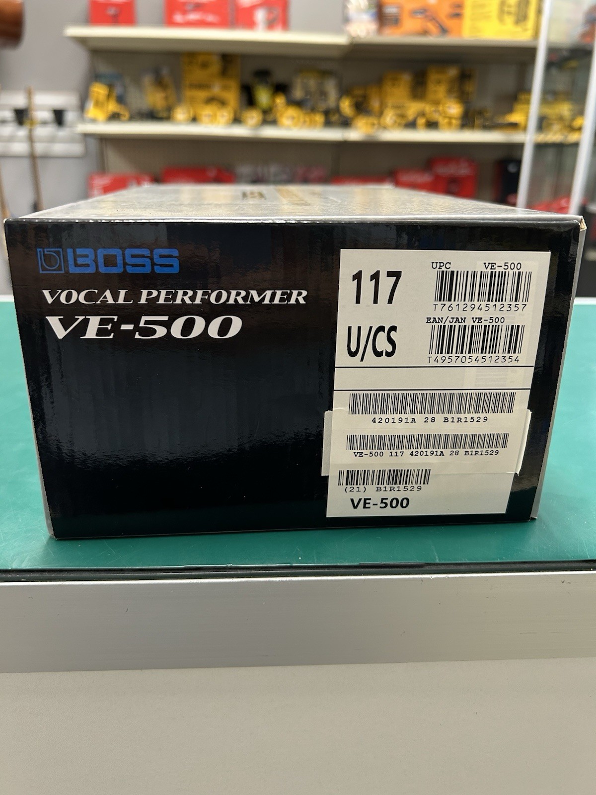 BOSS VE-500 Vocal Performer Harmonizer Pitch Correction Multi-Effects Pedal
