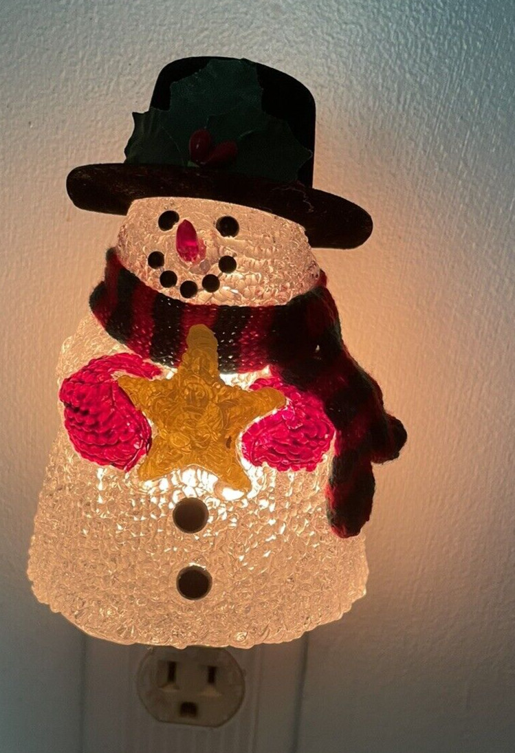 Vtg Avon Beaded Snowman Night Light Chilly Sam Holding Star Wall Plug In 1999