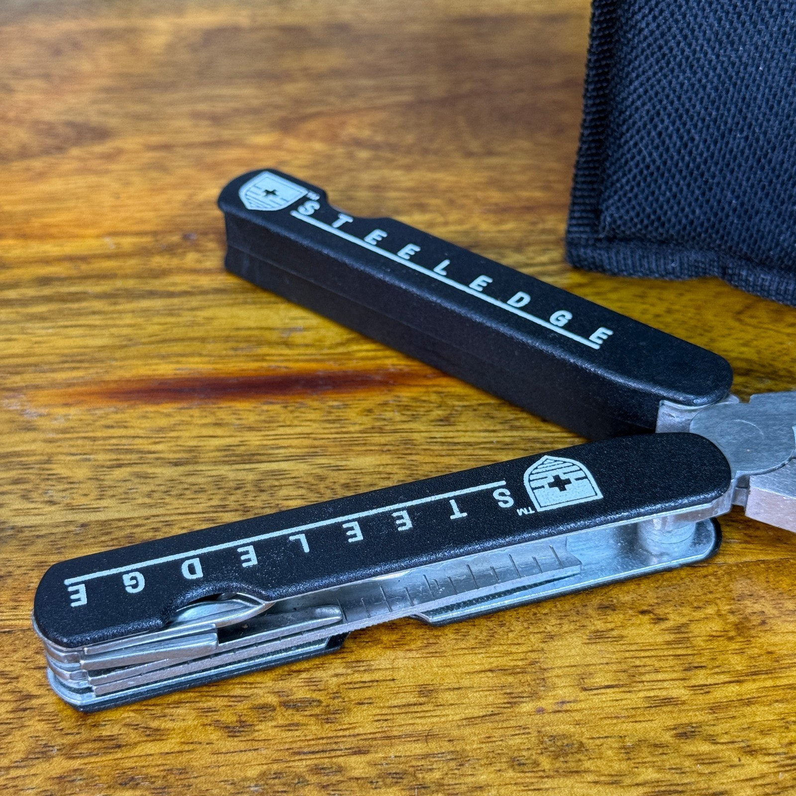 Steeledge Multi Tool with Sheath