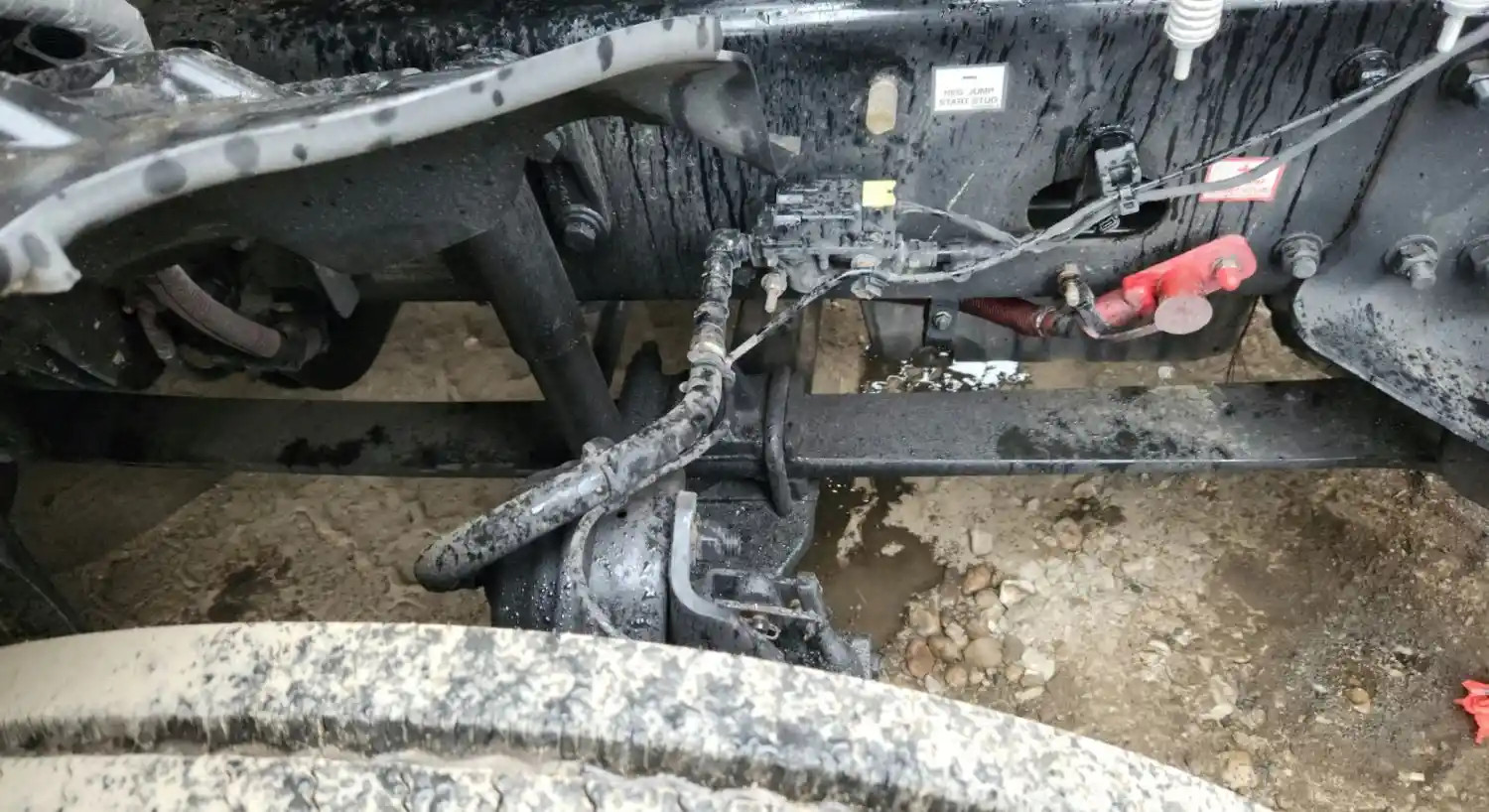 (Used) 2020 Freightliner Cascadia 126, FRONT LEAF SPRINGS Front Leaf & Springs