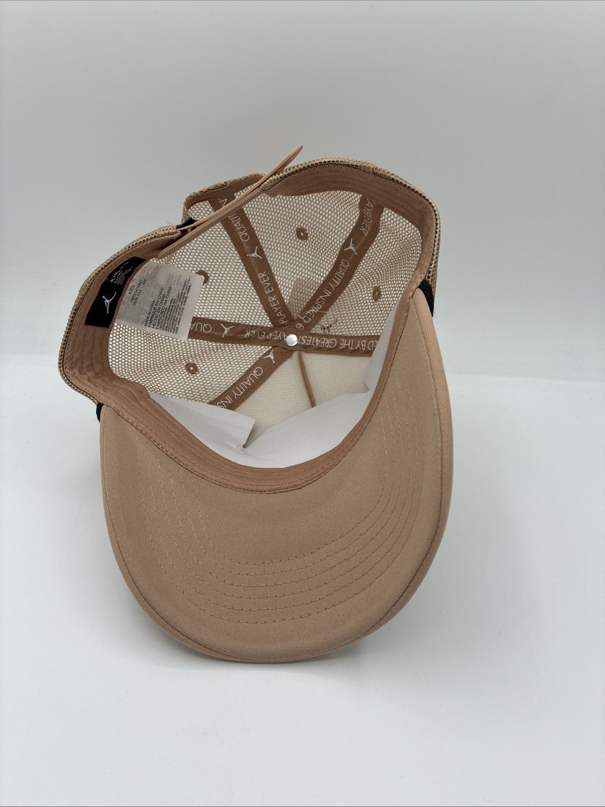 Jordan Jumpman logo foam mesh back adjustable trucker hat kids sz light tan NWT