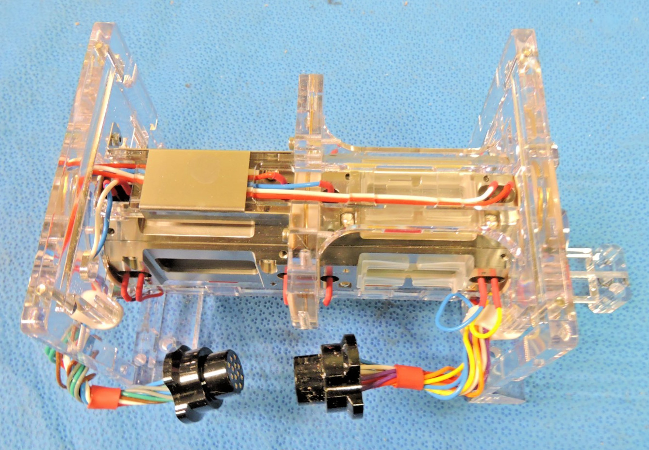 NEW Thermo Fisher Fusion Pressure Dual Linear Ion Trap Orbitrap / Holder / Stand