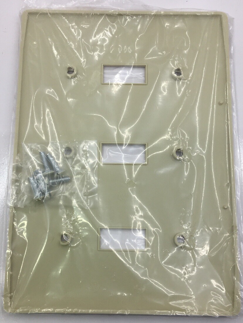 NP3I HUBW WALLPLATE 3-GANG THREE TOGGLE IVORY