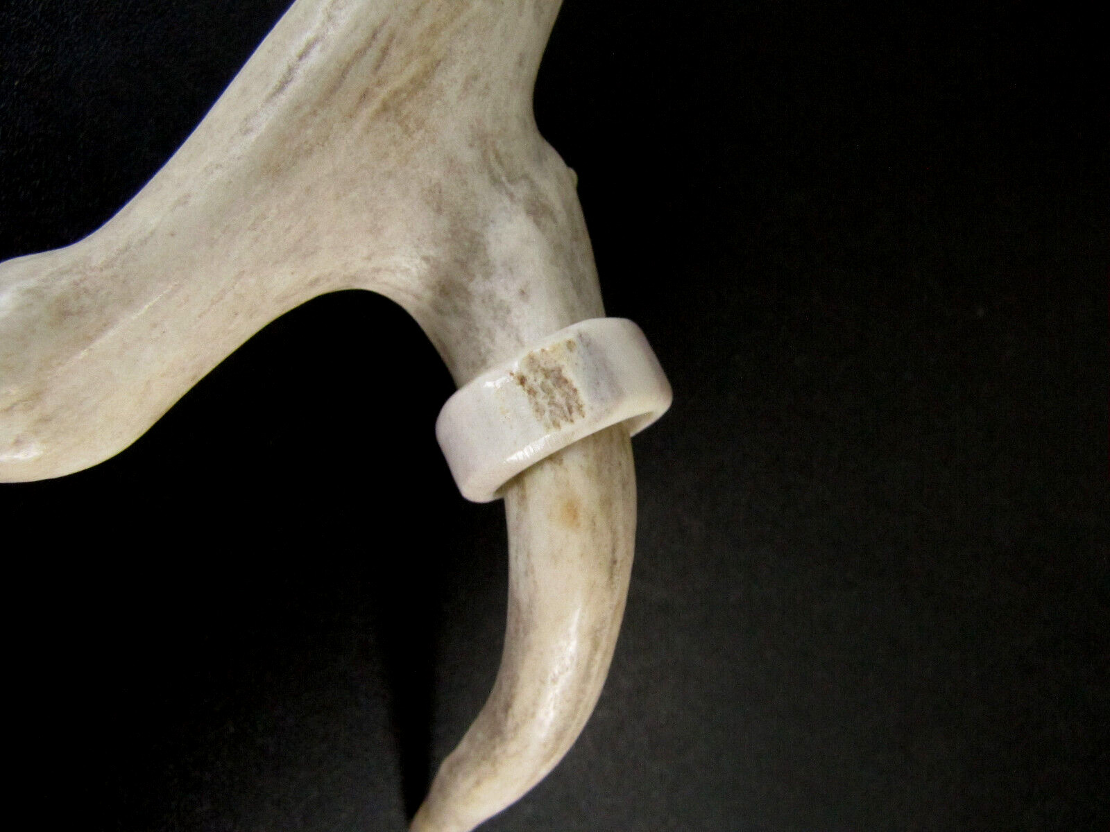 HANDCRAFTED OOAK SHED DEER, ELK ANTLER RING,SIZE  7 1/4, R-318