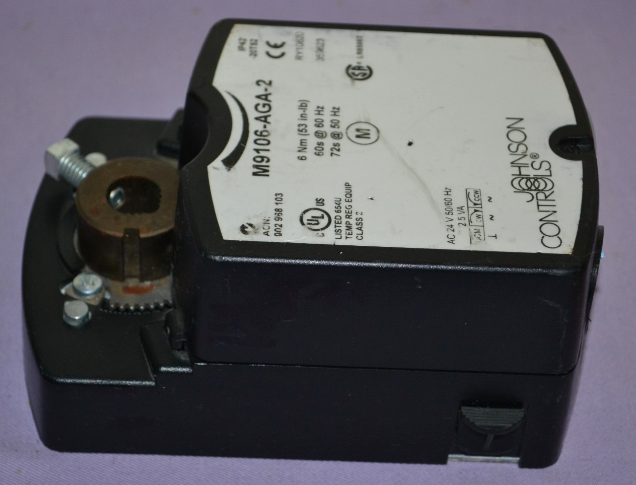 Johnson Controls M9106-AGA-2 Electric Non-Spring Return Actuator -- Great
