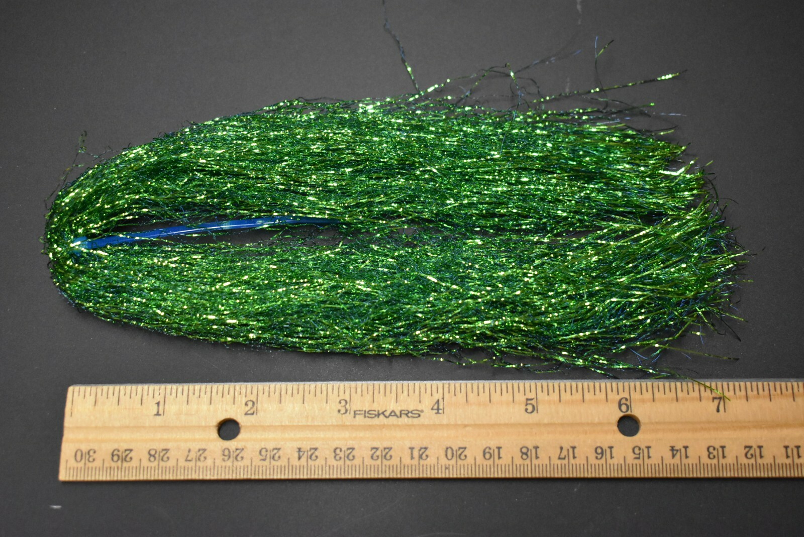 Hank  OLIVE GREEN / BLUE  Shimmering Lights Flash Fly Tying & SALTWATER